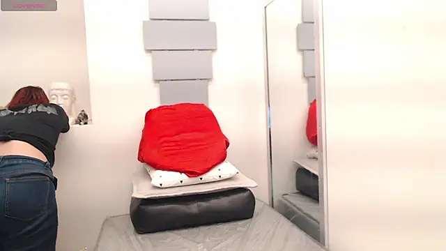 eva twiss online show from 11-07-25, 12:38