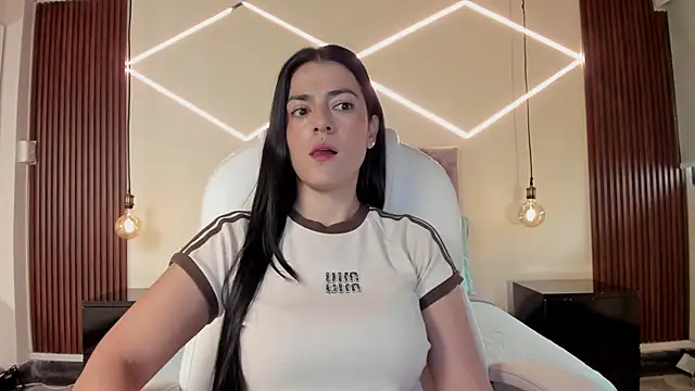 BellaClaiir online show from 03-12-26, 02:45