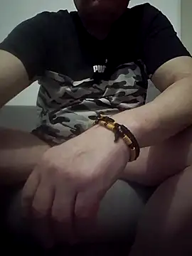 Bretoncool online show from 02-25-26, 04:55