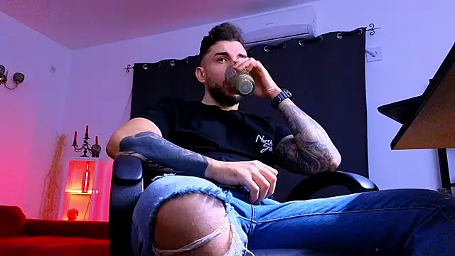 MightyAaron66 online show from 01-13-26, 05:35