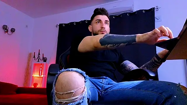 MightyAaron66 online show from 03-29-26, 05:07