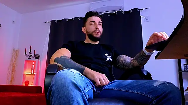 MightyAaron66 online show from 07-13-26, 03:31