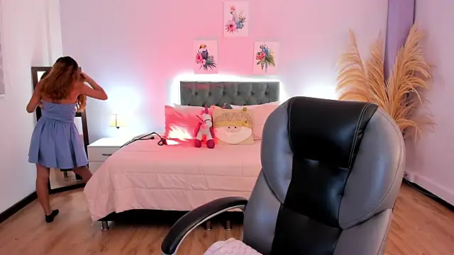 Snapshot of Tamy_edwards chatting on 11-20-25, 07:57 Tamy edwards online show from 11-20-25, 07:57