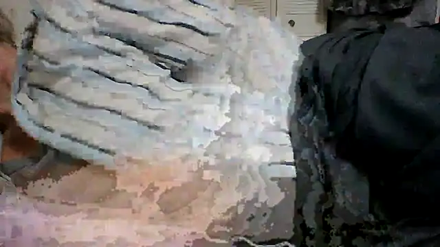 Snapshot of Emilylyn2501 chatting on 12-25-24, 12:48 Emilylyn2501 online show from 12-25-24, 12:48