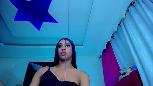 Snapshot of NahomiCamper chatting on 02-08-25, 09:24 NahomiCamper online show from 02-08-25, 09:24