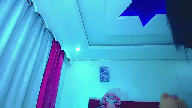 NahomiCamper online show from 02-16-26, 09:11