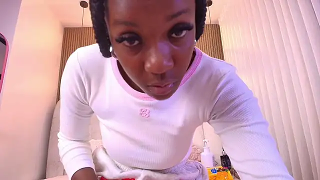 kata hazel online show from 06-11-26, 07:12