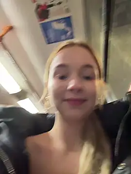 Baby Tiny online show from 01-03-25, 05:31
