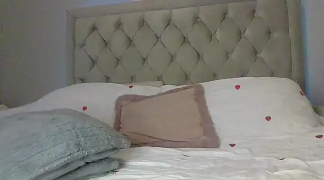 diamondgalxo online show from 02-19-25, 08:01