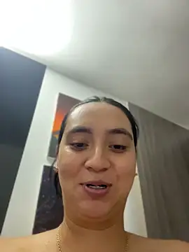 karla nill online show from 04-09-26, 06:24