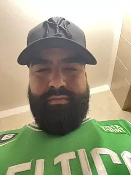 Lyon vach online show from 11-20-25, 01:00