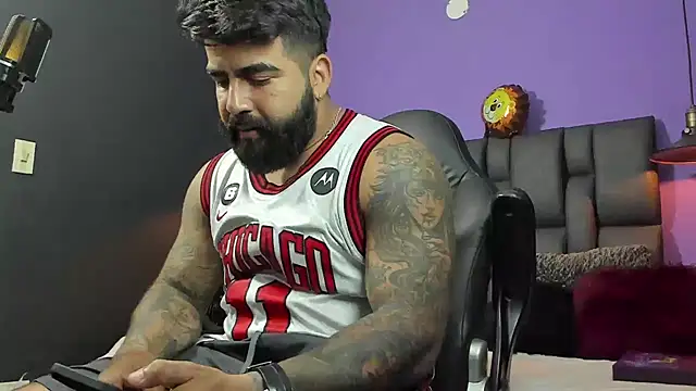 Lyon vach online show from 01-05-26, 09:18