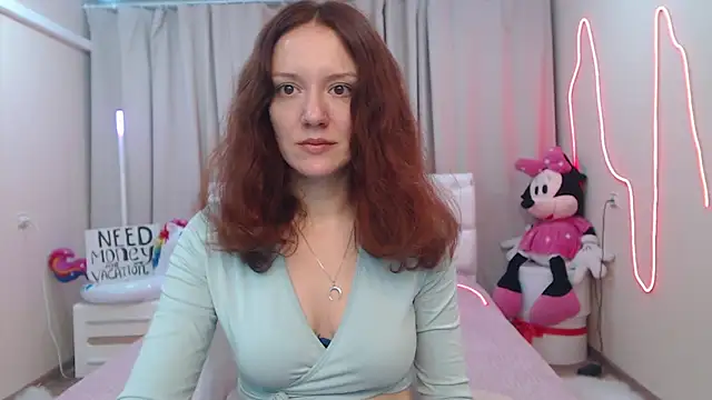 Snapshot of BarbaraStily chatting on 05-30-26, 06:43 BarbaraStily online show from 05-30-26, 06:43