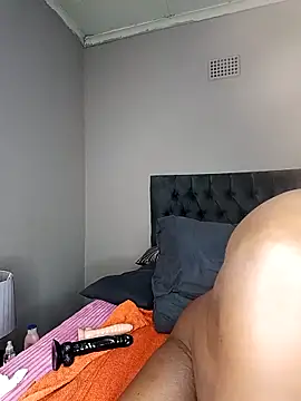 BLACKGODDESS78 online show from 04-25-26, 06:05