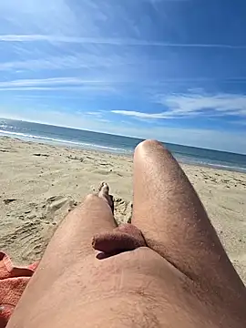 pierre92000a online show from 04-10-26, 02:55