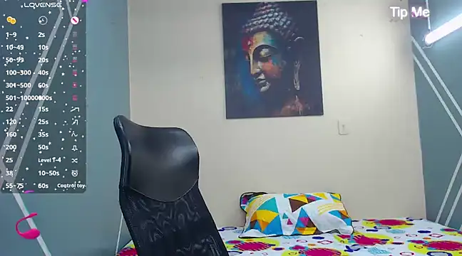 Snapshot of nolan_twink1 chatting on 12-06-24, 05:44 nolan twink1 online show from 12-06-24, 05:44