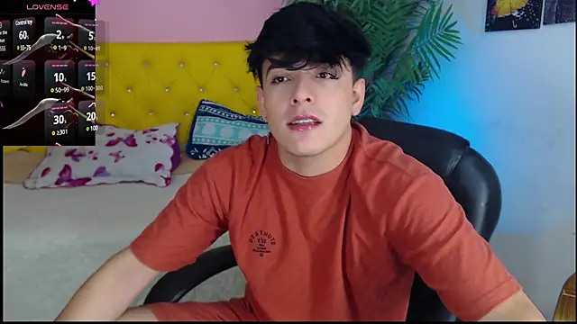 Snapshot of nolan_twink1 chatting on 01-04-25, 05:58 nolan twink1 online show from 01-04-25, 05:58