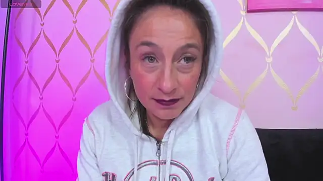 Snapshot of ladylians chatting on 12-11-24, 12:44 ladylians online show from 12-11-24, 12:44