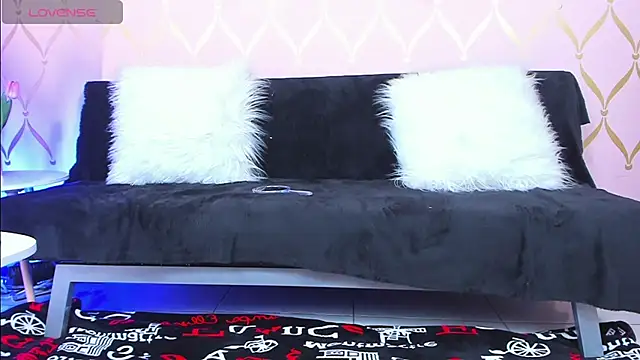 Snapshot of ladylians chatting on 01-31-25, 07:29 ladylians online show from 01-31-25, 07:29