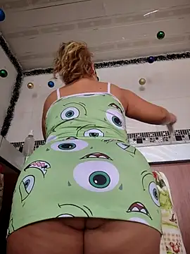 LaurenWelly  online show from 12-04-25, 07:44