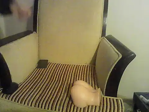 Snapshot of kallaviz chatting on 01-12-26, 06:35 kallaviz online show from 01-12-26, 06:35