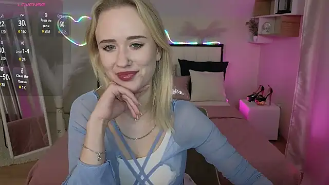 Snapshot of SashaBrooks chatting on 02-14-25, 09:53 SashaBrooks online show from 02-14-25, 09:53