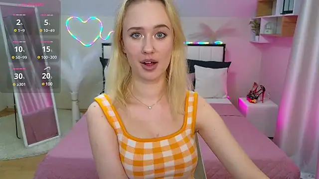 Snapshot of SashaBrooks chatting on 02-26-25, 05:50 SashaBrooks online show from 02-26-25, 05:50