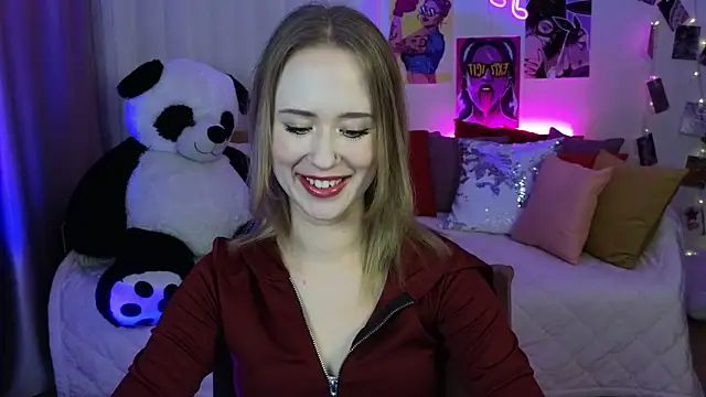 Snapshot of SashaBrooks chatting on 09-25-25, 06:11 SashaBrooks online show from 09-25-25, 06:11