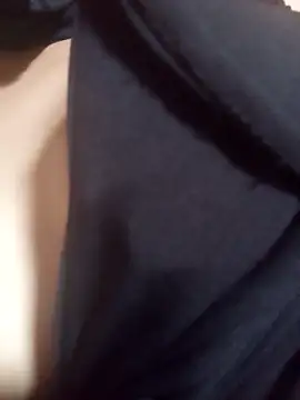 Snapshot of Oliviaconstantino chatting on 10-06-25, 04:26 Oliviaconstantino online show from 10-06-25, 04:26