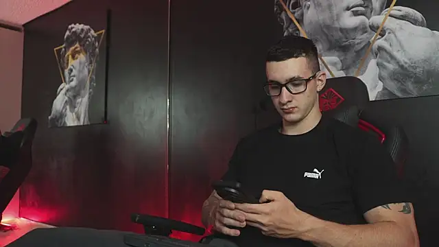 Snapshot of JacksonOlsenn chatting on 11-05-25, 11:27 JacksonOlsenn online show from 11-05-25, 11:27