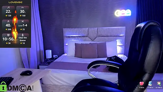 Cristal  adams online show from 10-28-25, 12:19