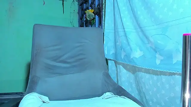 evelyn wine online show from 02-19-26, 09:55