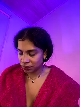 Snapshot of NINA_18_YEARS chatting on 12-16-25, 10:09 NINA 18 YEARS online show from 12-16-25, 10:09