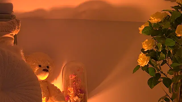 AngeliqueSkye online show from 11-12-25, 04:13