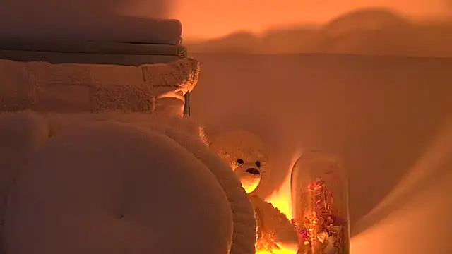 AngeliqueSkye online show from 11-13-25, 04:11