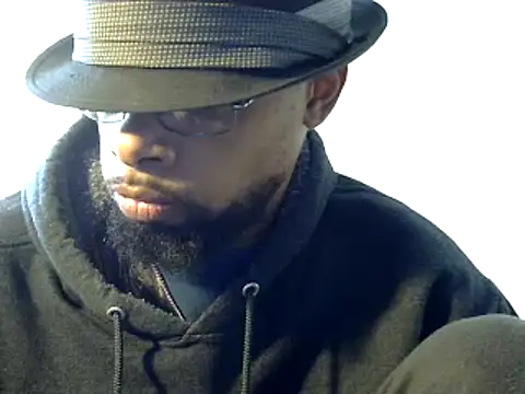 Snapshot of WhiskeyWood_DuhGOD chatting on 12-05-24, 08:22 WhiskeyWood DuhGOD online show from 12-05-24, 08:22