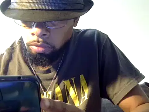 Snapshot of WhiskeyWood_DuhGOD chatting on 12-17-24, 05:26 WhiskeyWood DuhGOD online show from 12-17-24, 05:26