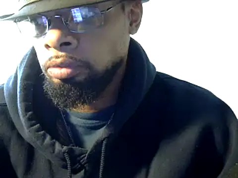 Snapshot of WhiskeyWood_DuhGOD chatting on 12-19-24, 05:18 WhiskeyWood DuhGOD online show from 12-19-24, 05:18