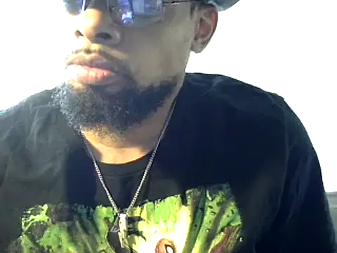 Snapshot of WhiskeyWood_DuhGOD chatting on 12-27-24, 05:26 WhiskeyWood DuhGOD online show from 12-27-24, 05:26