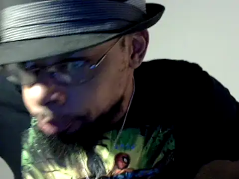Snapshot of WhiskeyWood_DuhGOD chatting on 12-29-24, 05:31 WhiskeyWood DuhGOD online show from 12-29-24, 05:31