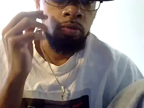 Snapshot of WhiskeyWood_DuhGOD chatting on 12-30-24, 05:34 WhiskeyWood DuhGOD online show from 12-30-24, 05:34