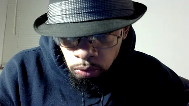 Snapshot of WhiskeyWood_DuhGOD chatting on 01-20-25, 02:32 WhiskeyWood DuhGOD online show from 01-20-25, 02:32
