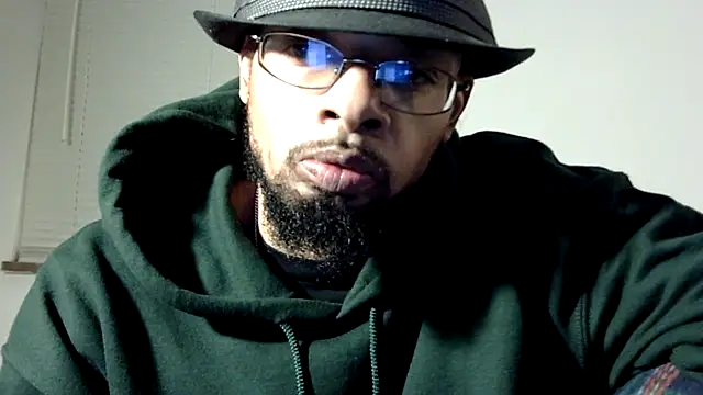 Snapshot of WhiskeyWood_DuhGOD chatting on 01-22-25, 02:48 WhiskeyWood DuhGOD online show from 01-22-25, 02:48