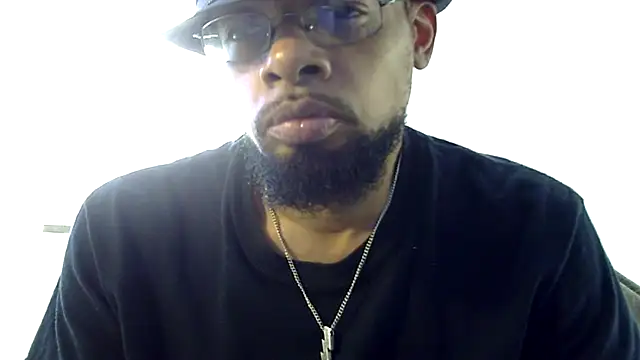 Snapshot of WhiskeyWood_DuhGOD chatting on 01-27-25, 08:39 WhiskeyWood DuhGOD online show from 01-27-25, 08:39