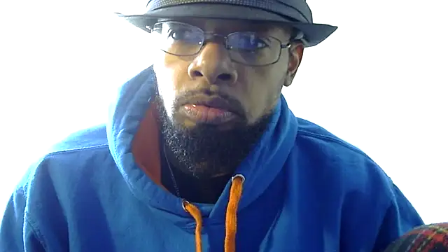 Snapshot of WhiskeyWood_DuhGOD chatting on 02-14-25, 05:36 WhiskeyWood DuhGOD online show from 02-14-25, 05:36