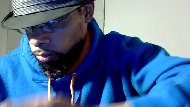 Snapshot of WhiskeyWood_DuhGOD chatting on 02-15-25, 02:26 WhiskeyWood DuhGOD online show from 02-15-25, 02:26