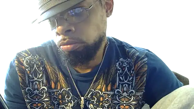 Snapshot of WhiskeyWood_DuhGOD chatting on 02-17-25, 08:47 WhiskeyWood DuhGOD online show from 02-17-25, 08:47