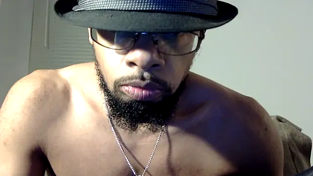 Snapshot of WhiskeyWood_DuhGOD chatting on 02-26-25, 02:26 WhiskeyWood DuhGOD online show from 02-26-25, 02:26