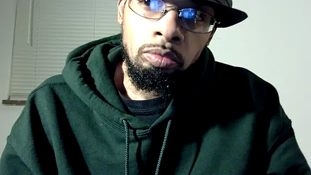 Snapshot of WhiskeyWood_DuhGOD chatting on 03-02-25, 02:30 WhiskeyWood DuhGOD online show from 03-02-25, 02:30