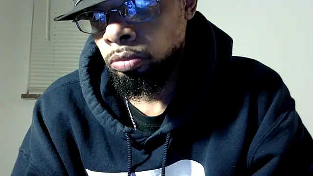 Snapshot of WhiskeyWood_DuhGOD chatting on 03-03-25, 02:26 WhiskeyWood DuhGOD online show from 03-03-25, 02:26